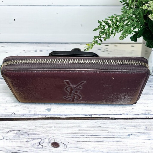 *GVY* YSL EUC Belle De Jour Zip Around Wallet Purple Textured Patent Calfskin - Picture 15 of 16